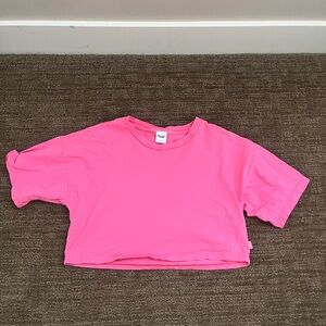 cropped pink tee
